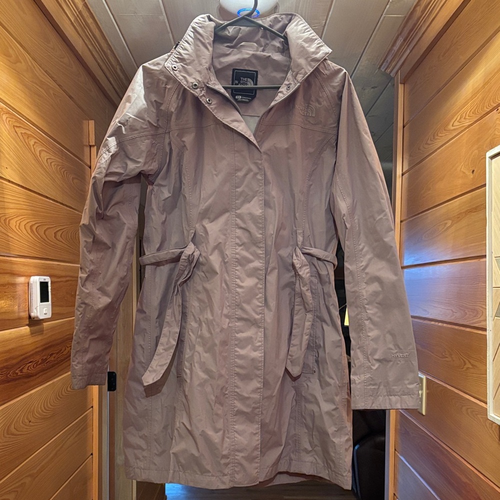 The North Face Women's Trench Coat in Light grey